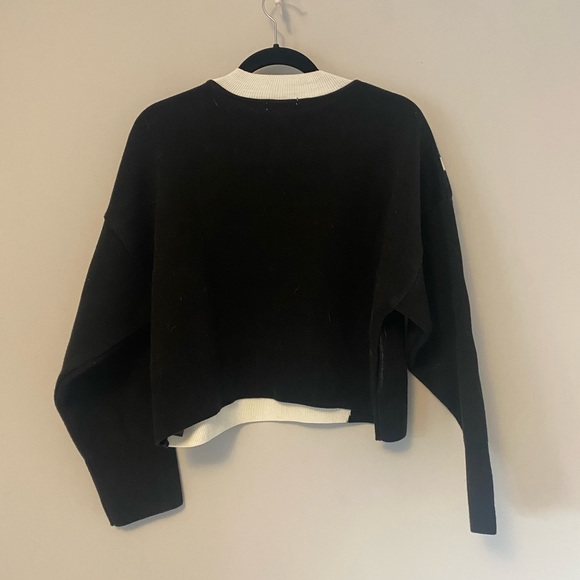 TOPSHOP Black and White Sweater - Picture 3 of 6